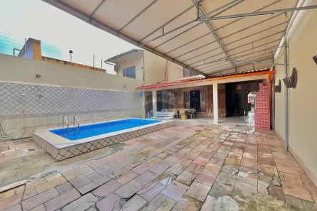 Casa com 4 Quartos à venda, 272m² no Jurunas, Belém