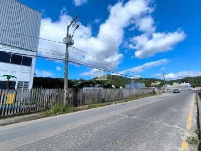 Lote/Terreno à venda, 3100m² no Ipiranga, São José