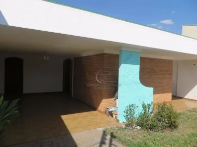 Casa com 3 Quartos à venda, 192m² no Zona Central, Rio Claro