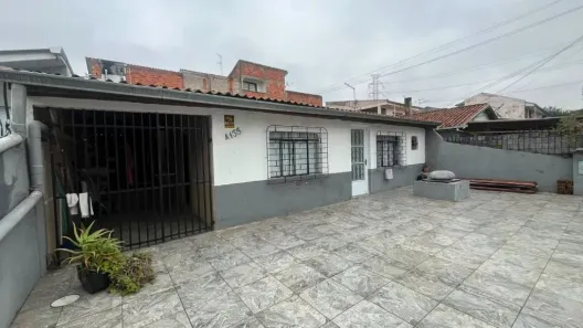 Casa com 5 Quartos à venda, 180m² no Cidade Industrial, Curitiba