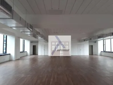 Sala Comercial para venda ou aluguel, 375m² no Cidade Monções, São Paulo