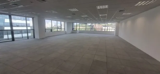 Sala Comercial para alugar, 371m² no Cidade Monções, São Paulo