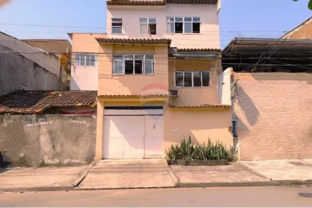 Casa com 3 Quartos à venda, 159m² no Bangu, Rio de Janeiro
