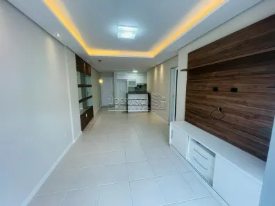Apartamento com 2 Quartos para alugar, 75m² no Itacorubi, Florianópolis
