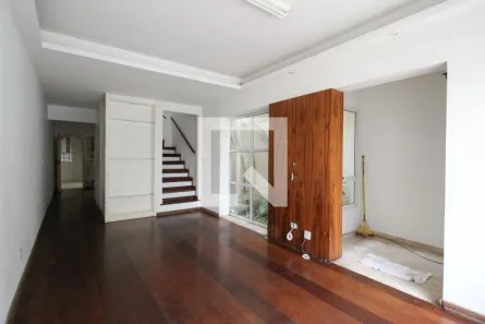 Casa com 2 Quartos à venda, 165m² no Vila Olímpia, São Paulo