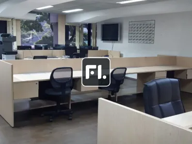Sala Comercial para venda ou aluguel, 213m² no Cidade Monções, São Paulo