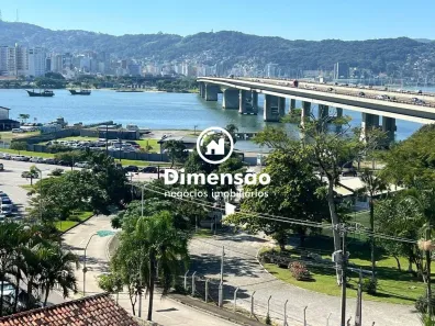 Casa com 4 Quartos à venda, 348m² no Estreito, Florianópolis