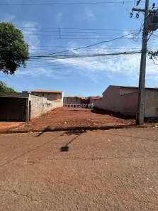 Lote/Terreno à venda, 360m² no Califórnia, Londrina
