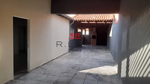 Casa com 3 Quartos à venda, 184m² no Parque Santa Terezinha, Bauru