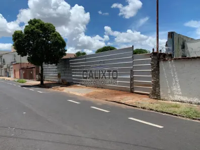 Lote/Terreno à venda, 800m² no Brasil, Uberlândia