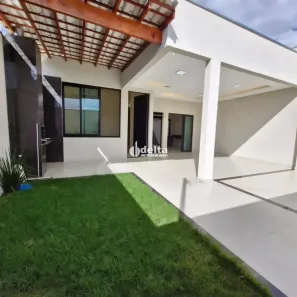 Casa com 3 Quartos à venda, 160m² no Aclimação, Uberlândia