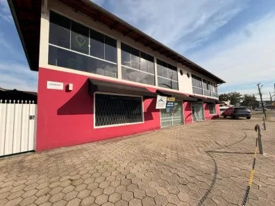 Imóvel Comercial para alugar, 88m² no Saguaçu, Joinville