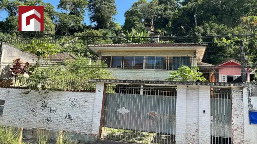 Casa com 4 Quartos à venda, 160m² no Quarteirão Ingelheim, Petrópolis