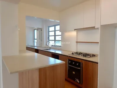 Apartamento com 3 Quartos para alugar, 97m² no Centro, Florianópolis