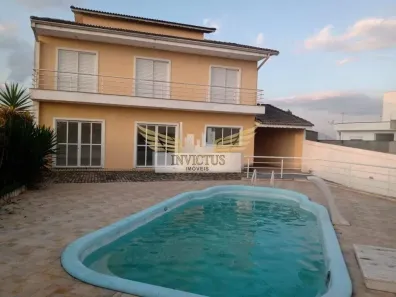 Sobrado com 4 Quartos à venda, 456m² no Centro, Igaratá