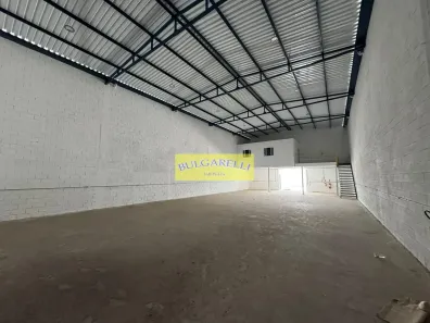 Galpão/Depósito/Armazém para venda ou aluguel, 362m² no Parque Residencial Jundiaí II, Jundiaí