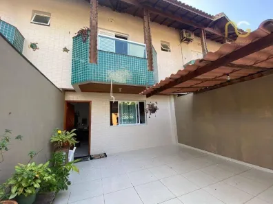 Sobrado com 2 Quartos à venda, 90m² no Maracanã, Praia Grande