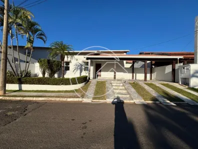 Casa com 3 Quartos à venda, 265m² no Centro, Marília