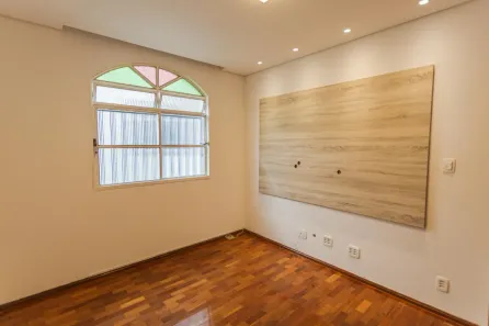 Apartamento com 3 Quartos à venda, 70m² no Sagrada Família, Belo Horizonte