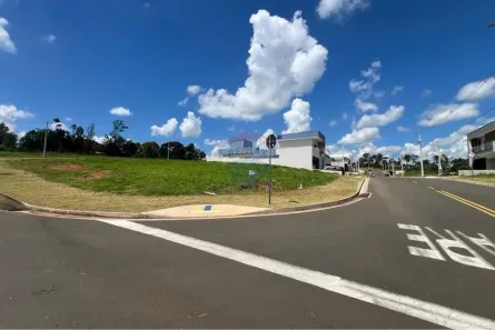 Lote/Terreno à venda, 357m² no Colinas do Castelo, Jaguariúna