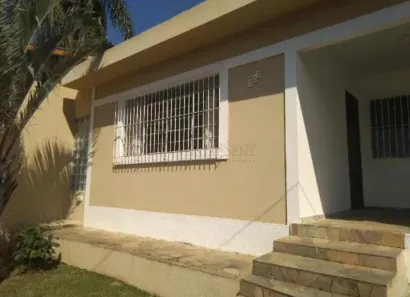 Casa com 4 Quartos à venda, 130m² no Vila São Benedito, São José dos Campos