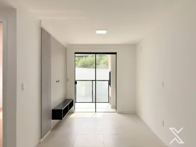 Apartamento com 2 Quartos para alugar, 56m² no Velha, Blumenau