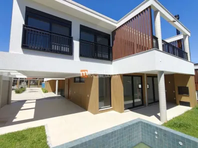 Casa de Condomínio com 4 Quartos à venda, 273m² no Cacupé, Florianópolis