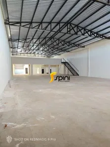 Galpão/Depósito/Armazém para alugar, 740m² no Novo Mundo, Uberlândia