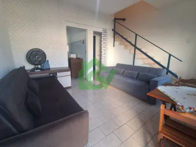 Sobrado com 2 Quartos à venda, 72m² no Vila Balneário Santa Martha, Caraguatatuba