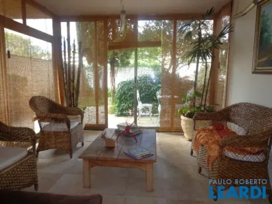 Casa com 5 Quartos à venda, 566m² no Pacaembu, São Paulo