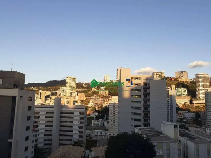 Apartamento com 3 quartos — Santa Lúcia, Belo Horizonte