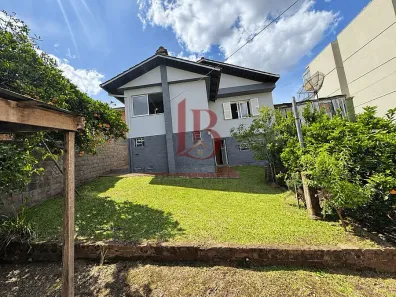 Casa com 3 Quartos à venda, 227m² no Santa Catarina, Caxias do Sul