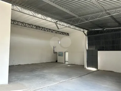 Galpão/Depósito/Armazém à venda, 412m² no Batistini, São Bernardo do Campo