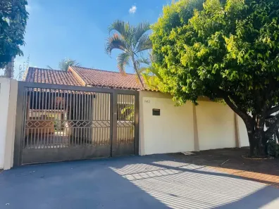 Casa com 2 Quartos à venda, 165m² no Vila Nasser, Campo Grande