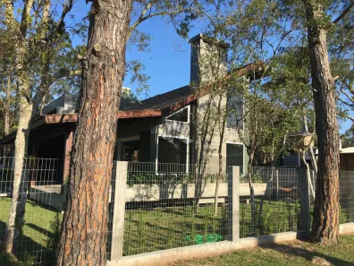 Casa com 3 Quartos à venda, 290m² no , Garopaba