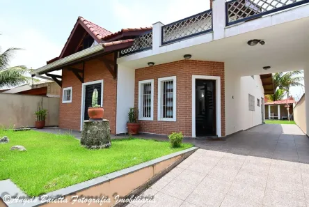 Casa com 3 Quartos à venda, 163m² no Bal Stella Maris, Peruíbe
