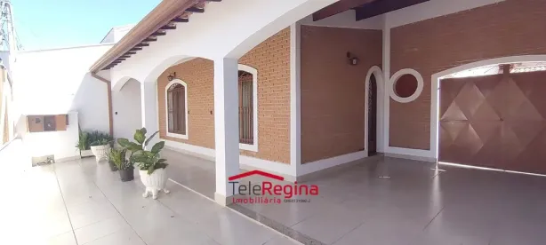 Casa com 3 Quartos para alugar, 200m² no Vila Resende, Caçapava