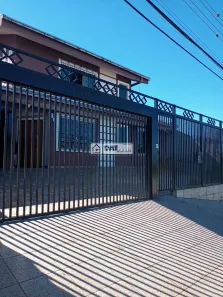 Casa com 4 Quartos à venda, 380m² no Nova Rússia, Ponta Grossa