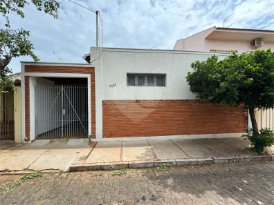 Casa com 3 Quartos à venda, 170m² no Jardim Ártico, Araraquara