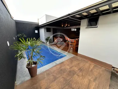 Casa com 4 Quartos à venda, 275m² no Buritis, Uberlândia