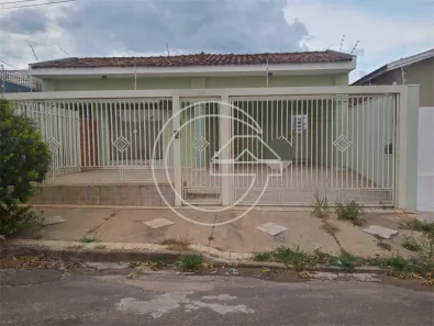 Casa com 4 Quartos à venda, 180m² no Centro, Marília