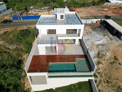 Casa com 4 Quartos à venda, 375m² no Nossa Senhora da Vitória, Ilhéus