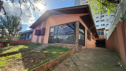 Casa com 3 Quartos à venda, 200m² no Petrópolis, Caxias do Sul