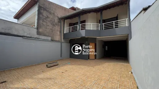 Sobrado com 3 Quartos à venda, 178m² no Jardim Paz, Americana