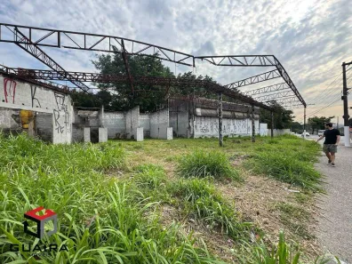 Galpão/Depósito/Armazém para alugar, 800m² no Ferrazópolis, São Bernardo do Campo