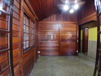 Casa com 2 Quartos para alugar, 170m² no Parque Residencial Guadalajara, Nova Iguaçu