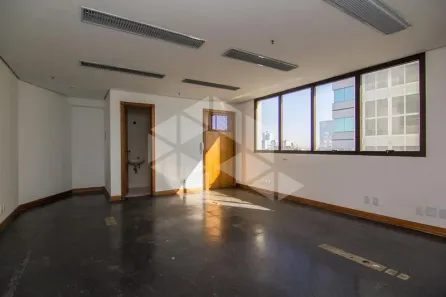 Sala Comercial para alugar, 74m² no Boa Vista, Porto Alegre