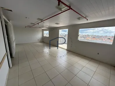 Sala Comercial para alugar, 150m² no Taguatinga Norte, Brasília