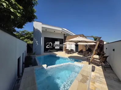 Casa de Condomínio com 4 Quartos à venda, 360m² no Paisagem Renoir, Cotia