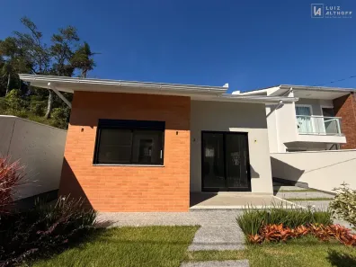 Casa com 2 Quartos à venda, 68m² no Sertão do Maruim, São José